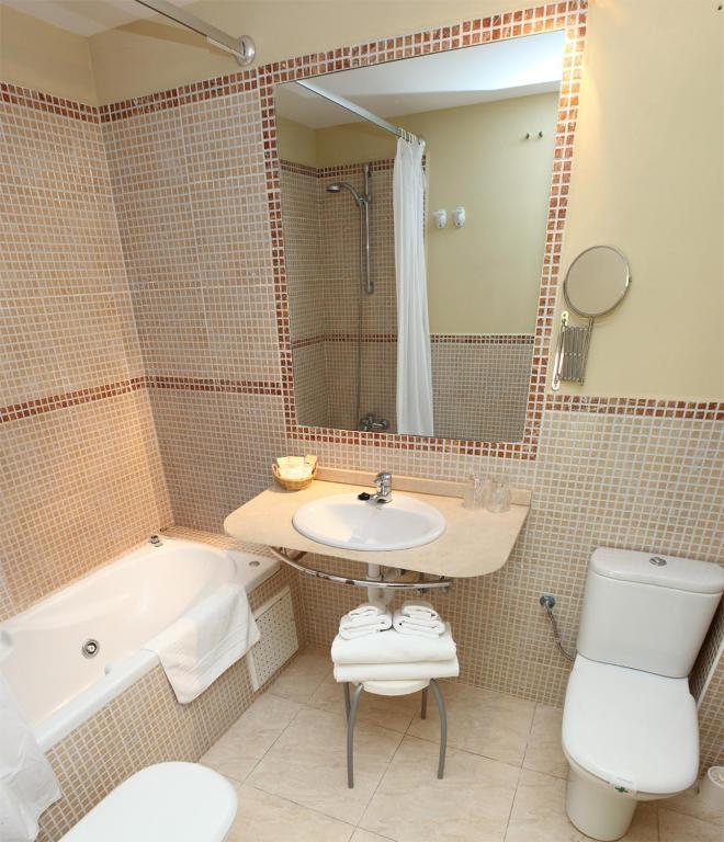 Hotel Metrokua レケイティオ 部屋 写真